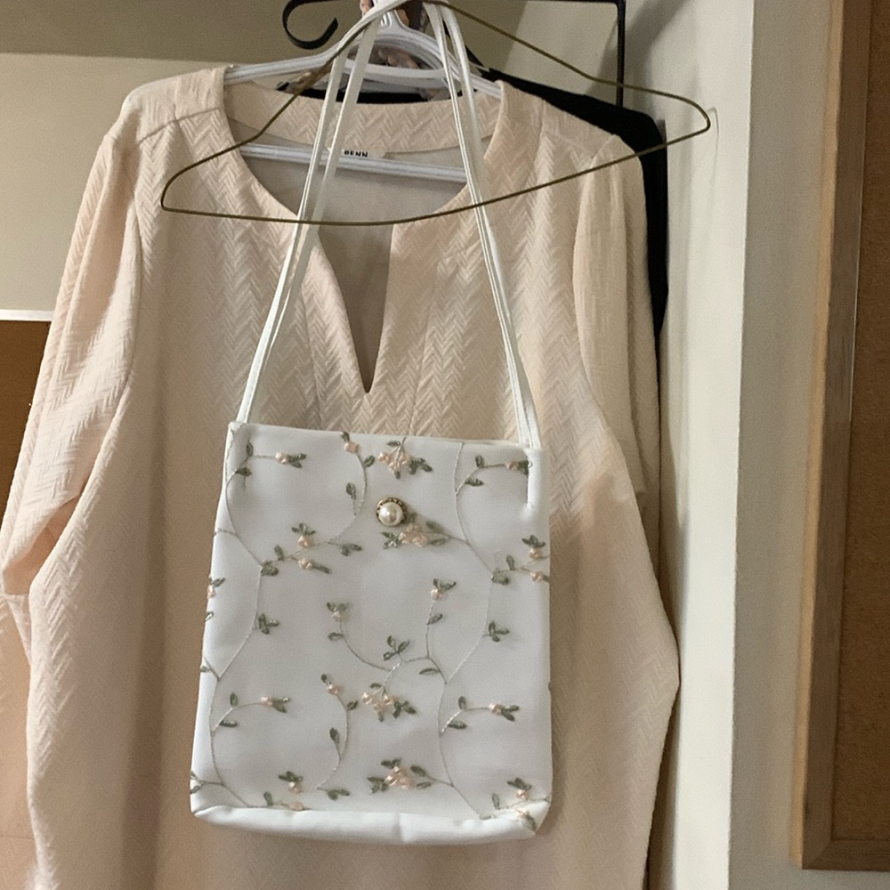 Beautiful purse perfect condition*